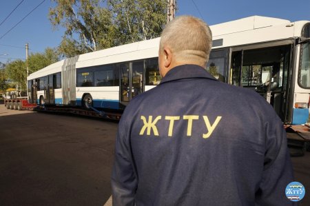У Житомир прибула чергова партія тролейбусів із Швейцарії